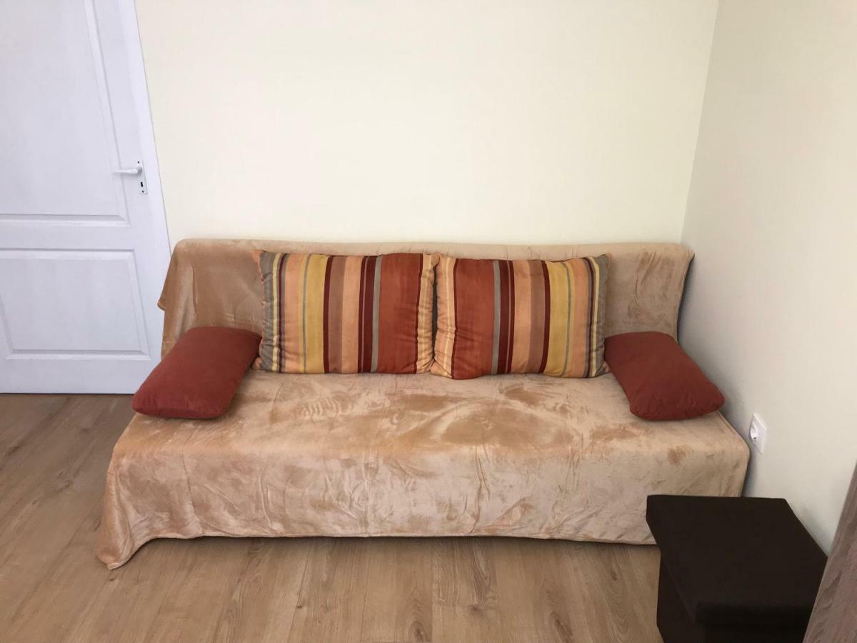 Ella Apartman Дебрецен Екстер'єр фото